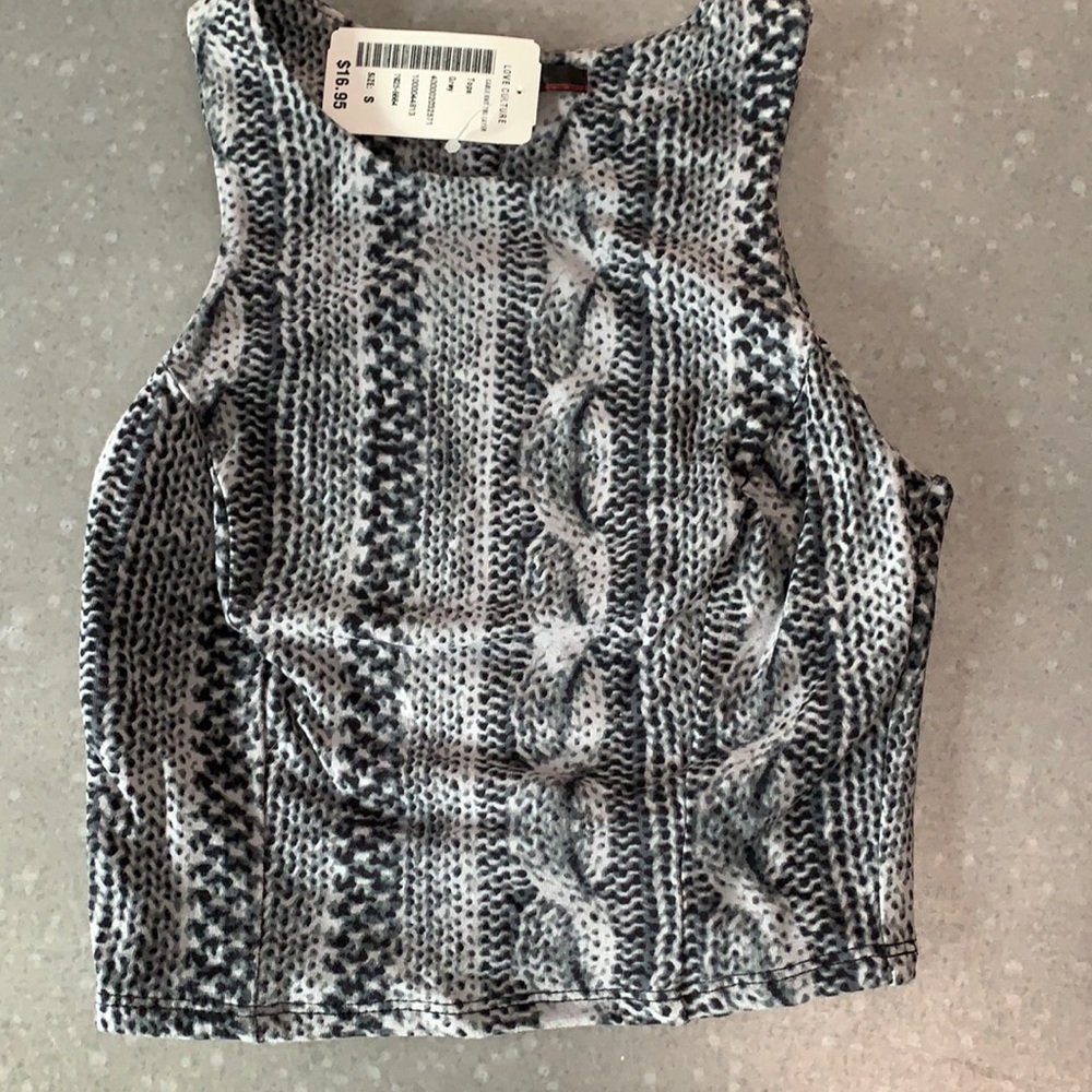Brand new gray crop top